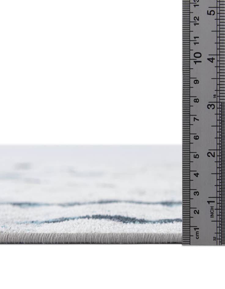 5' 3 x 5' 3 Kamala Washable Round Rug