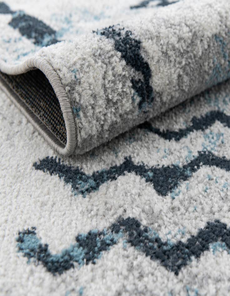 Detail image of  7' 10 x 7' 10 Kamala Washable Round Rug