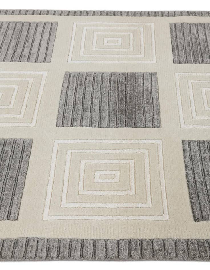 Detail image of  2' 7 x 13' 5  Hand Knotted Darya Wool Runner Rug