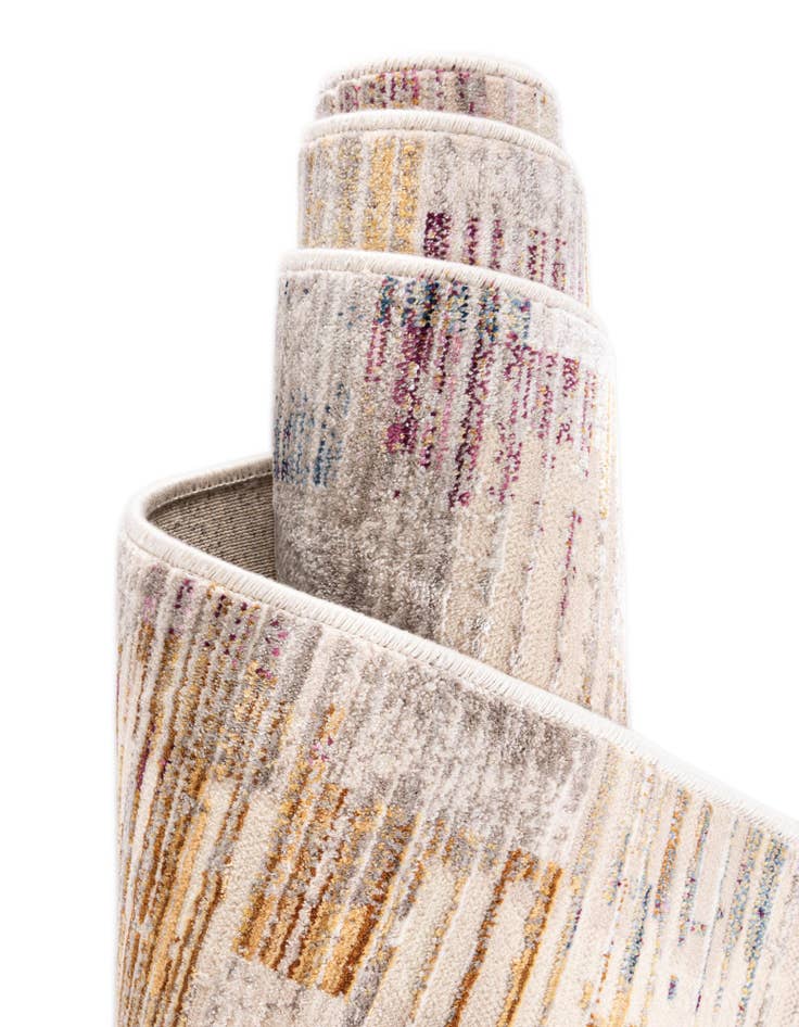 Detail image of  5' 3 x 5' 3 Deepa Octagon Rug