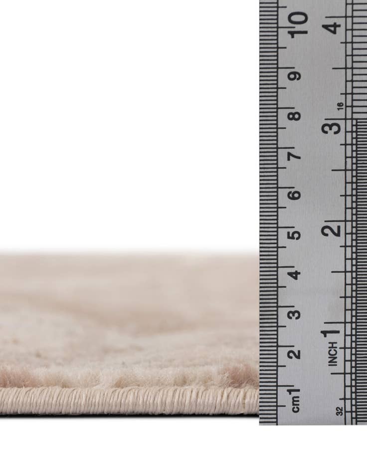 Detail image of  5' 3 x 5' 3 Oregon Octagon Rug