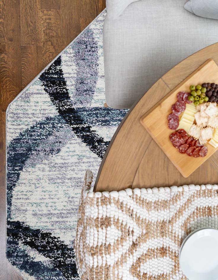 Detail image of  7' 1 x 7' 1 Tucson Octagon Rug