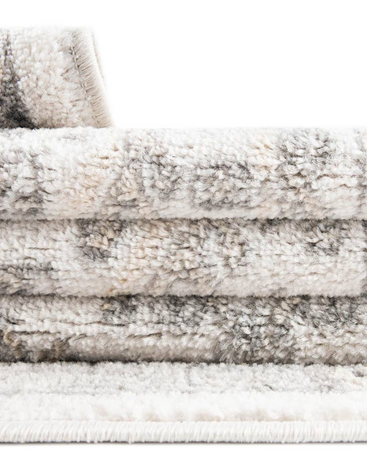 Detail image of  3' 3 x 5' 3 Aurelia Oval Rug