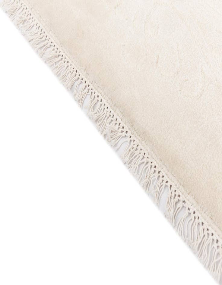 Detail image of  6' 6 x 9' 8  Hand Knotted Darya Wool Oval Rug