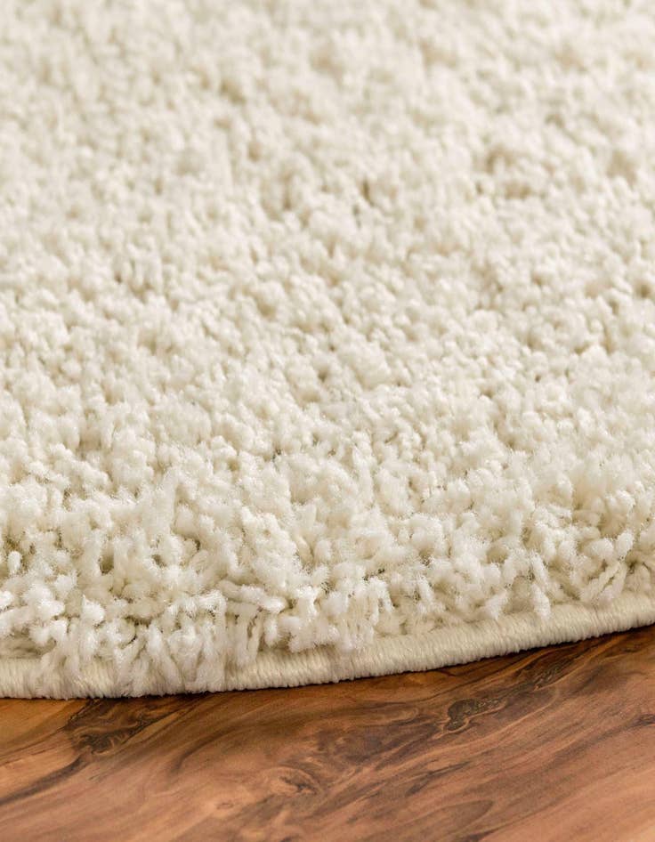 Detail image of  5' x 8' Everyday Shag Oval Rug