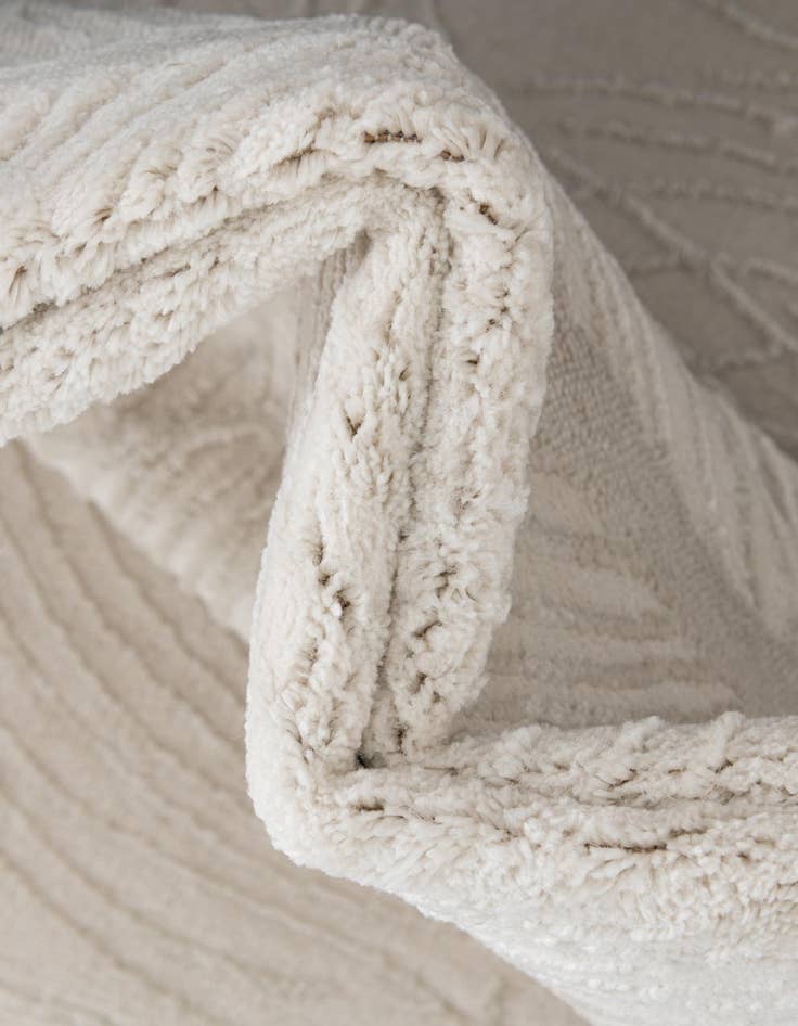 Detail image of  7' 10 x 10' Finsbury Oval Rug