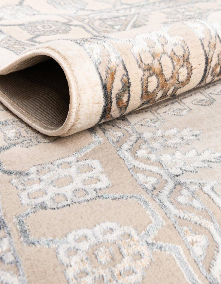 Detail image of  7' 10 x 10' Highbury Oval Rug