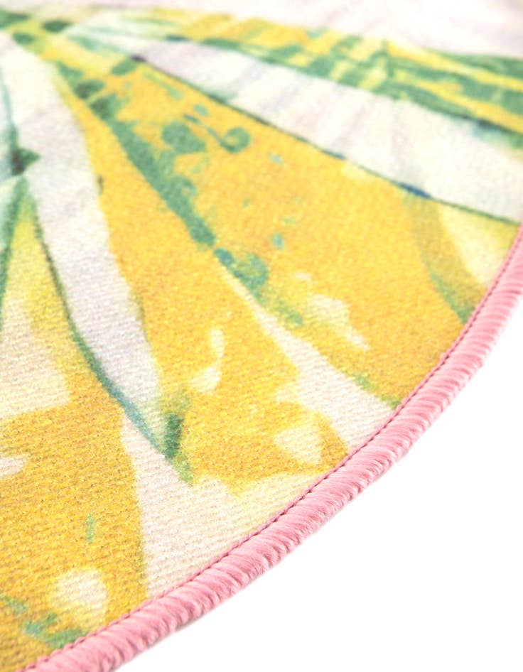 Detail image of  2' x 3' 1  Washable Jill Zarin Caribbean Indoor / Outdoor Oval Rug