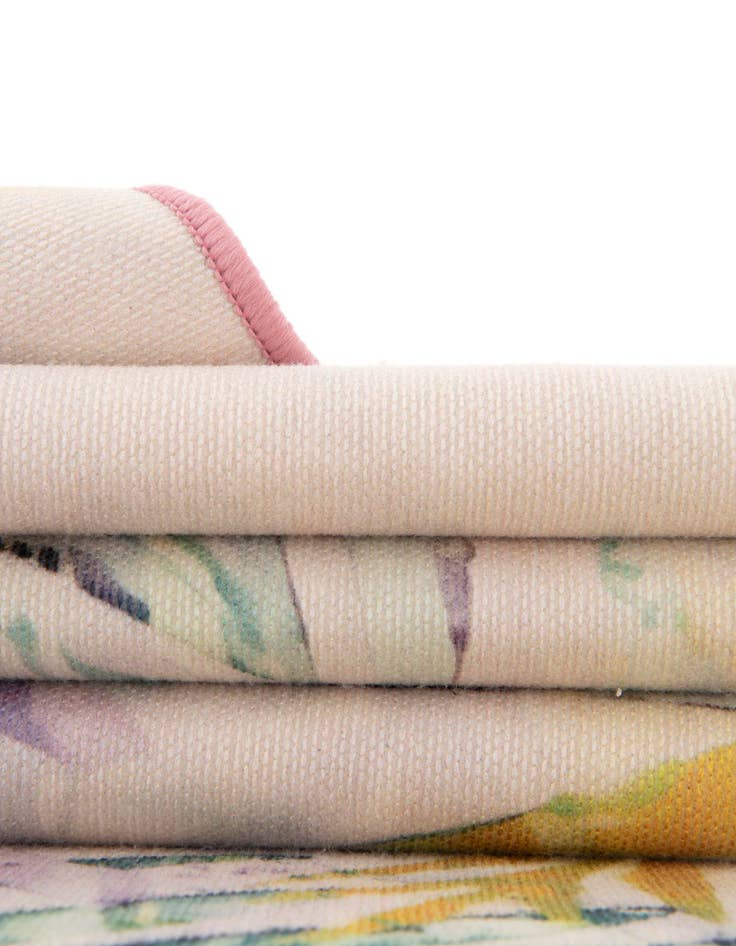 Detail image of  2' x 3' 1  Washable Jill Zarin Caribbean Indoor / Outdoor Oval Rug