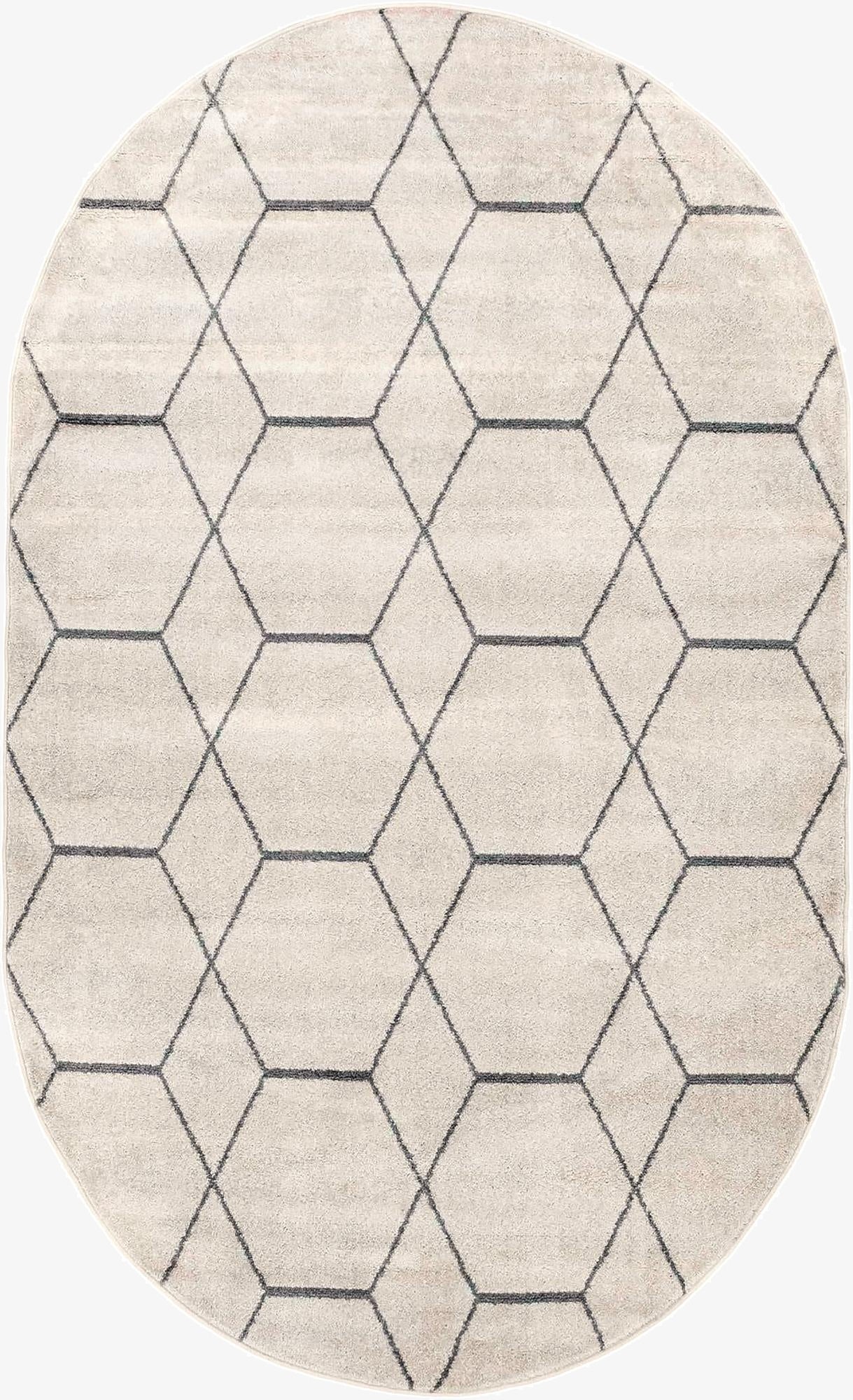  3' x 5' 3 Lattice Frieze Oval Rug