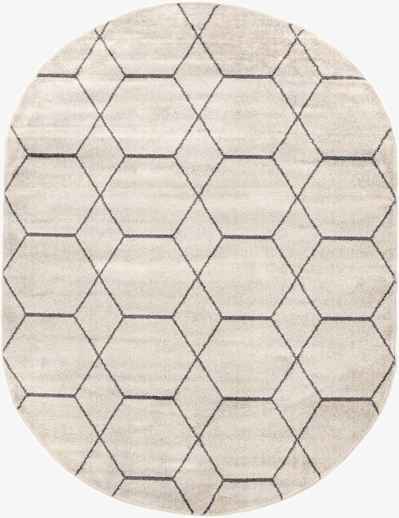  7' 10 x 10' Lattice Frieze Oval Rug