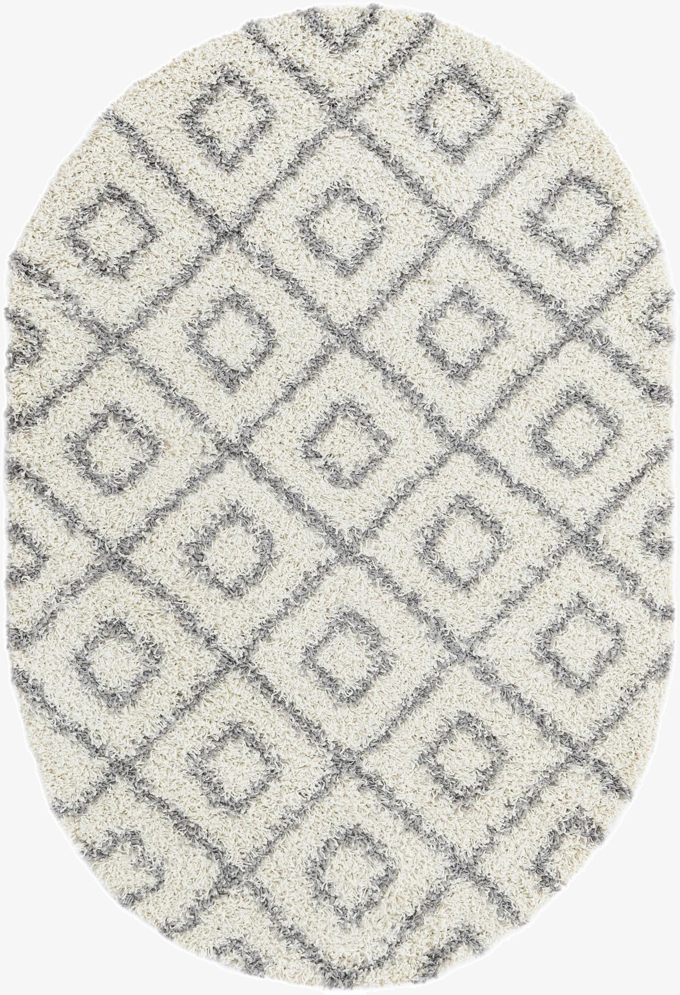  4' x 6' Lattice Shag Oval Rug