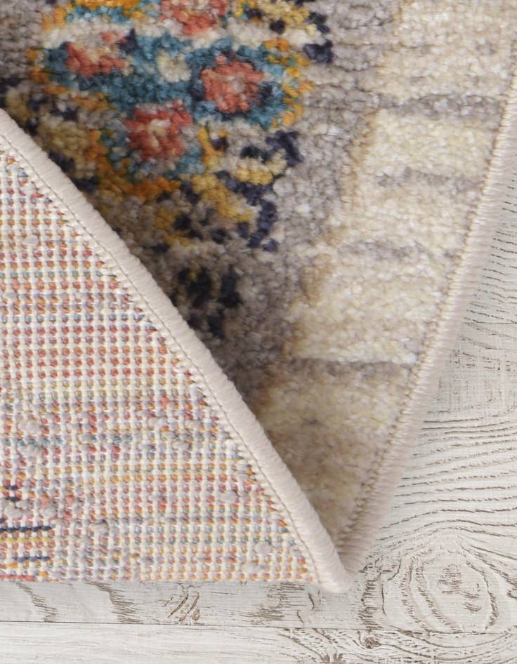 Detail image of  5' 3 x 8' Lola Oval Rug
