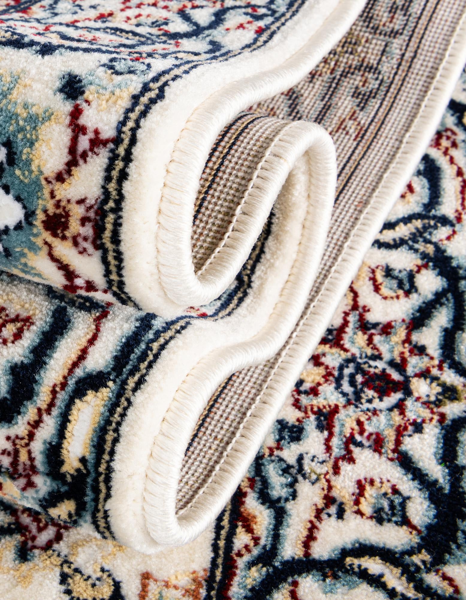Ivory 4' x 6' Nain Design Oval Rug | Rugs.com