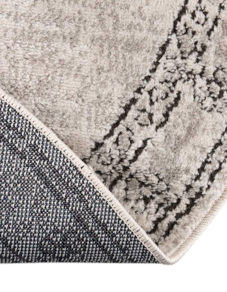 Detail image of  5' 3 x 8' Nyla Oval Rug