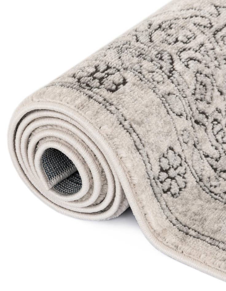 Detail image of  5' 3 x 8' Nyla Oval Rug