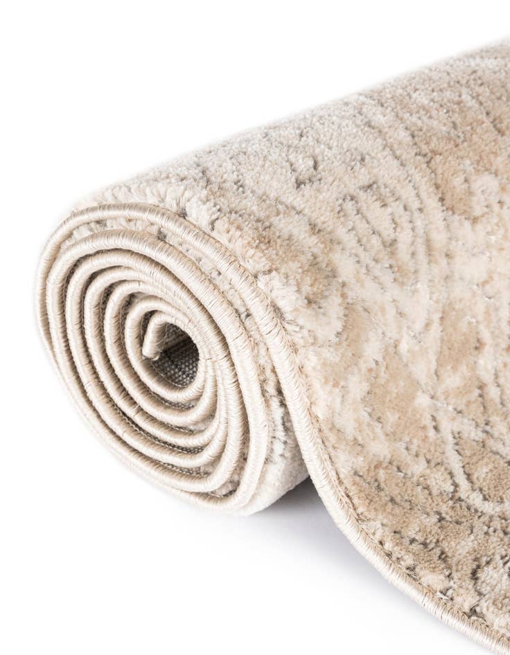 Detail image of  5' 3 x 8' Oregon Oval Rug