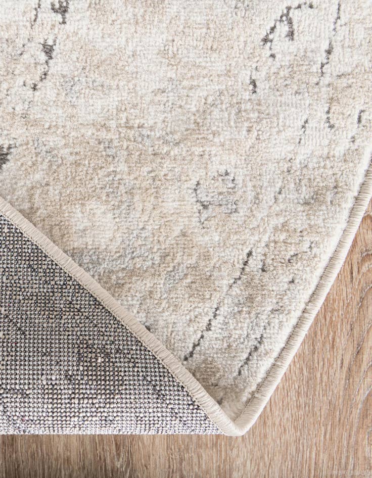 Detail image of  4' 1 x 6' 1 Oregon Oval Rug