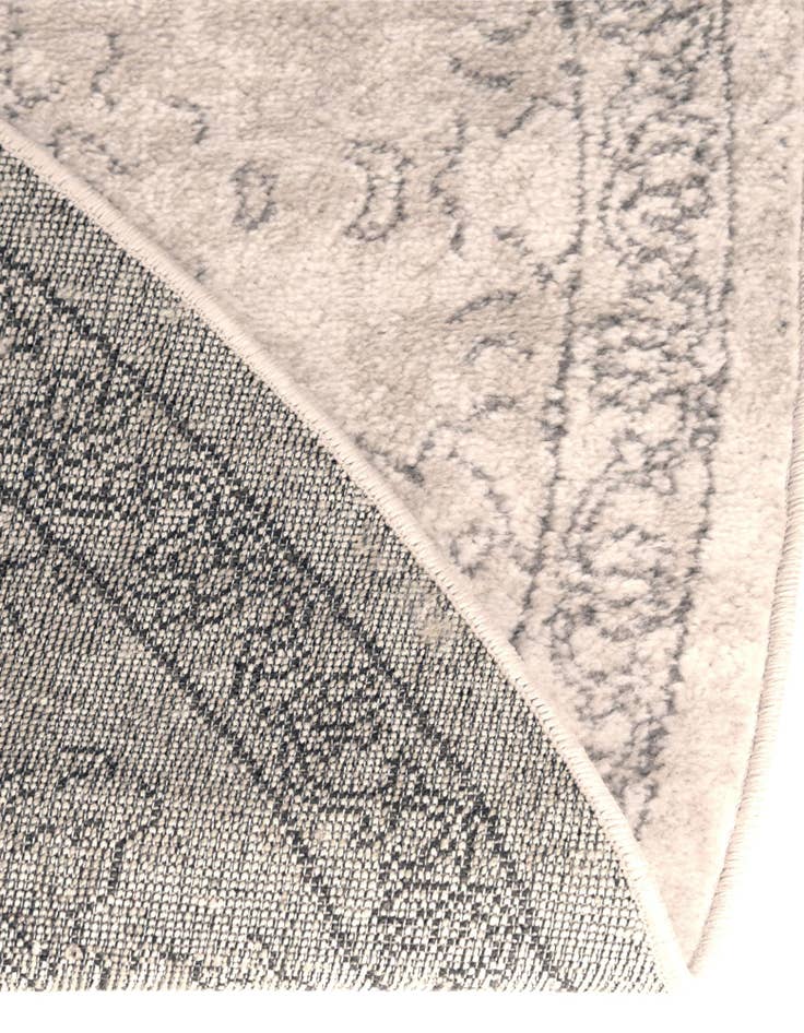 Detail image of  5' 3 x 8' Oregon Oval Rug