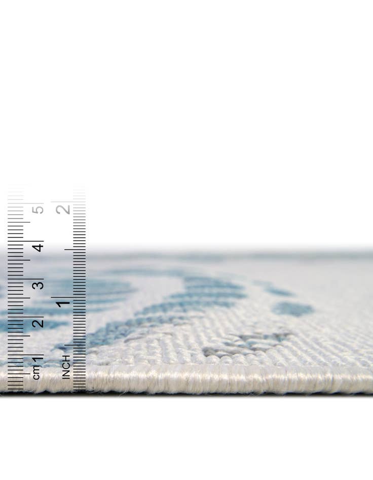 Detail image of  4' x 6'  Washable Coastal Indoor / Outdoor Oval Rug