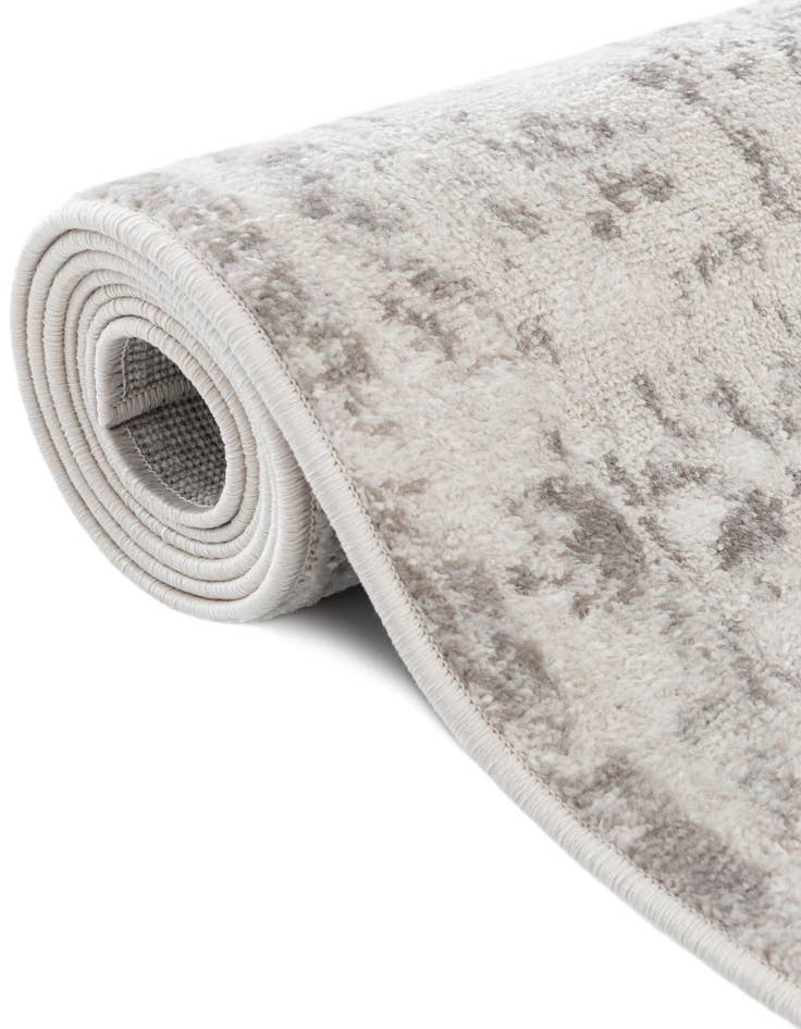 Detail image of  8' x 10' Oxford Oval Rug