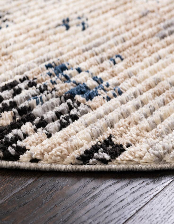 Detail image of  5' x 8' Tucson Oval Rug