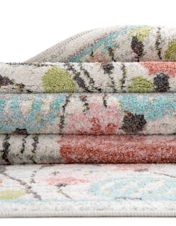 Detail image of  3' 3 x 5' 3 Flowers Whimsy Kids Oval Rug