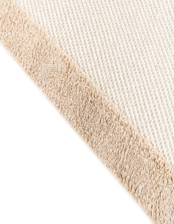 Detail image of  2' x 3'  Hand Woven  Rug