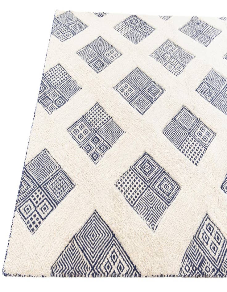 Detail image of  5' 2 x 8' 4  Hand Knotted  Rug