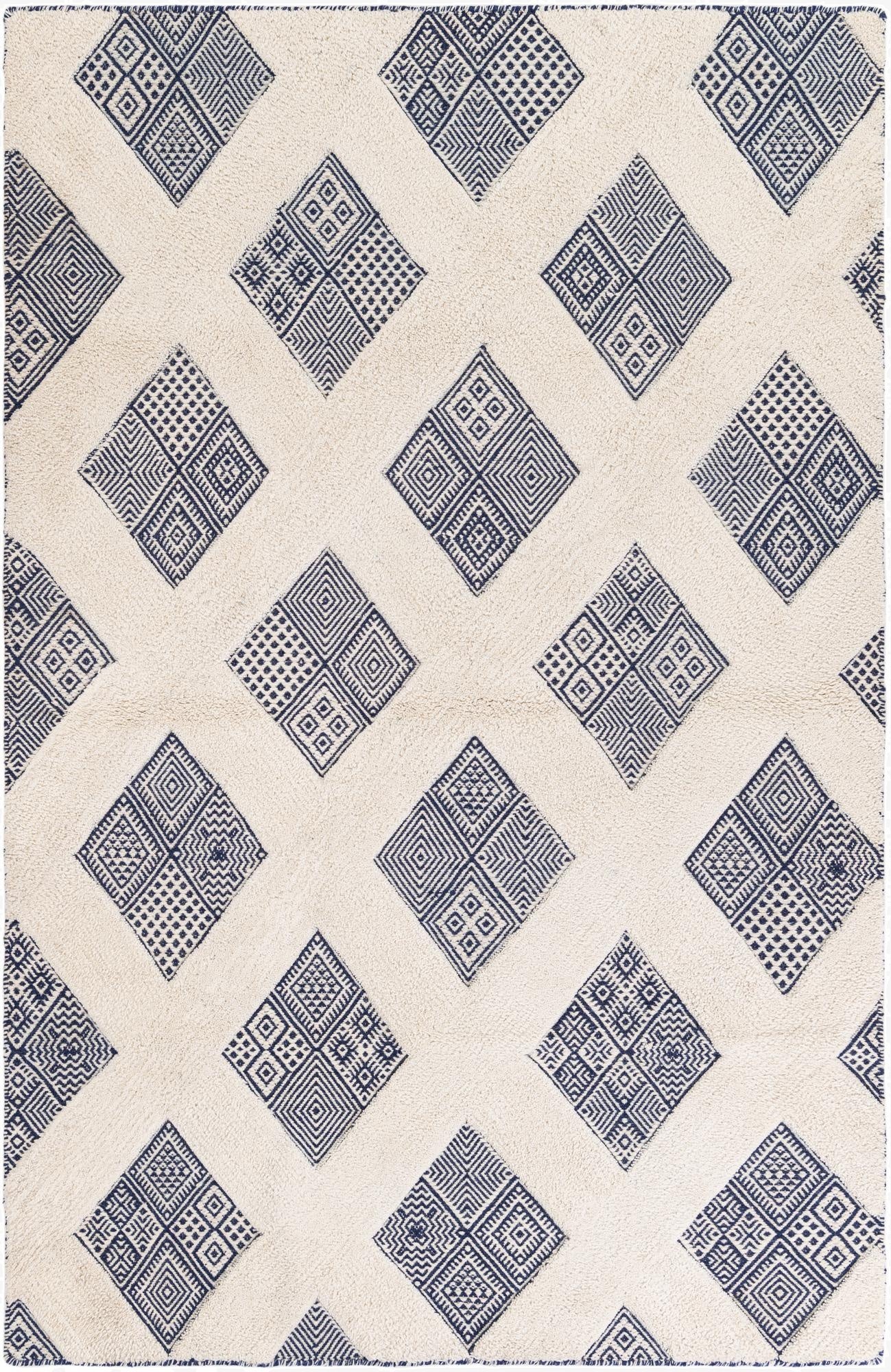  5' 2 x 8' 4  Hand Knotted  Rug