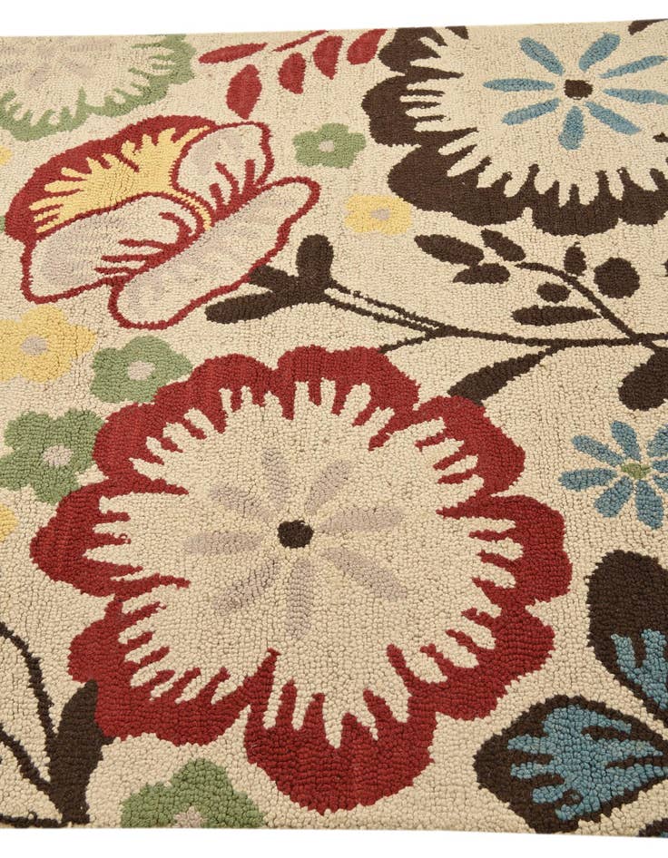 Detail image of  4' 10 x 6' 9 Agra Rug