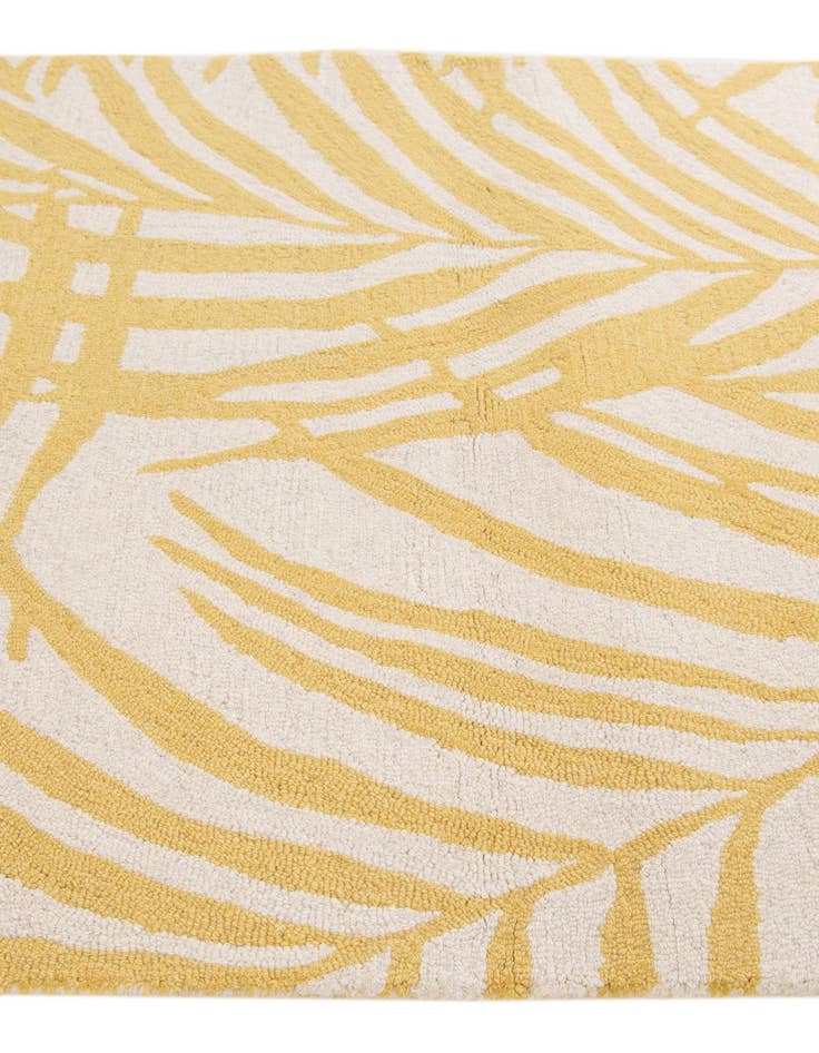Detail image of  4' x 6' Agra Wool Rug