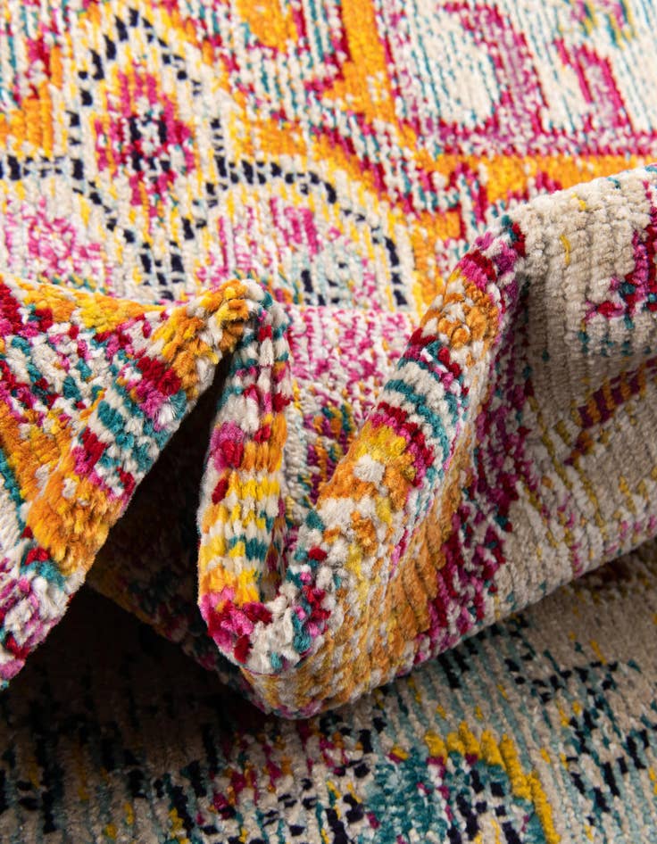 Detail image of  4' x 6' Amulet Rug