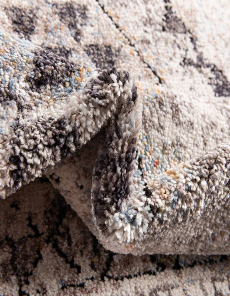 Detail image of  5' 3 x 7' 7 Andromeda Rug