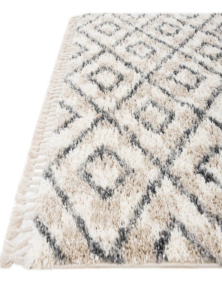 Detail image of  5' 3 x 7' 9 Athena Shag Rug