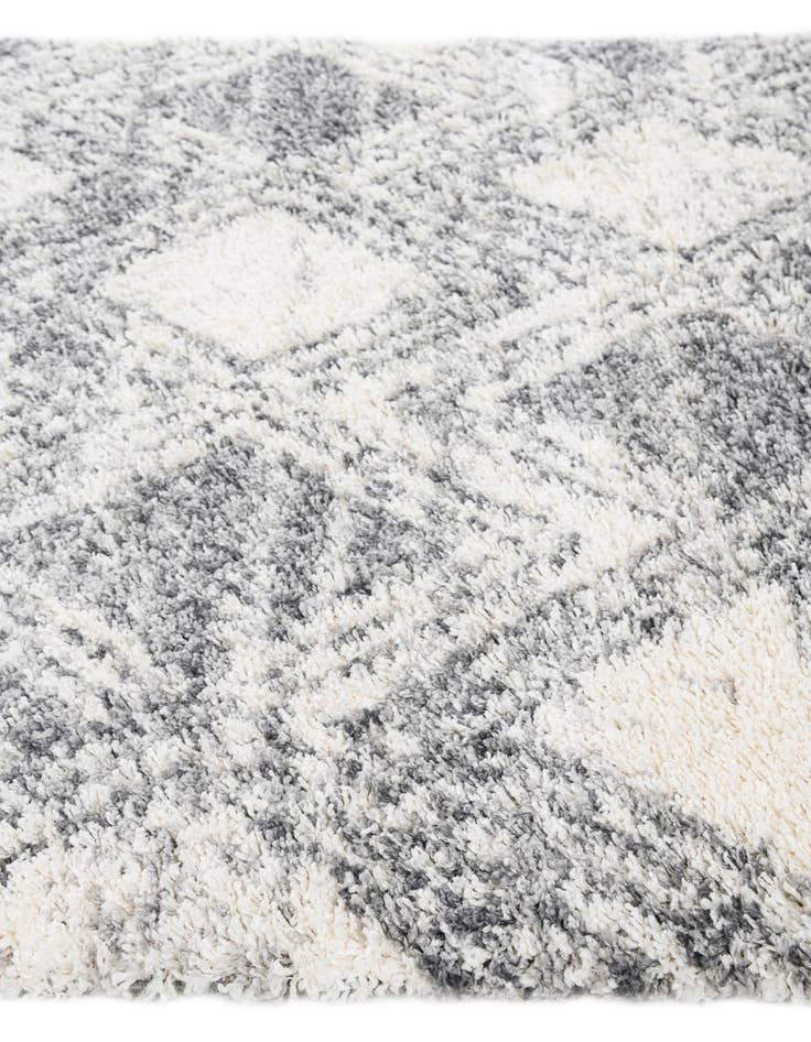 Detail image of  5' 3 x 7' 9 Athena Shag Rug