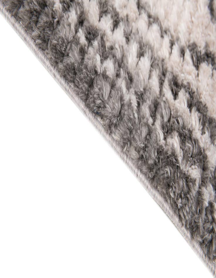 Detail image of  5' 3 x 7' 8 Athena Shag Rug