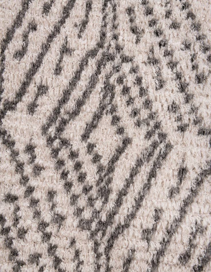 Detail image of  5' 3 x 7' 8 Athena Shag Rug