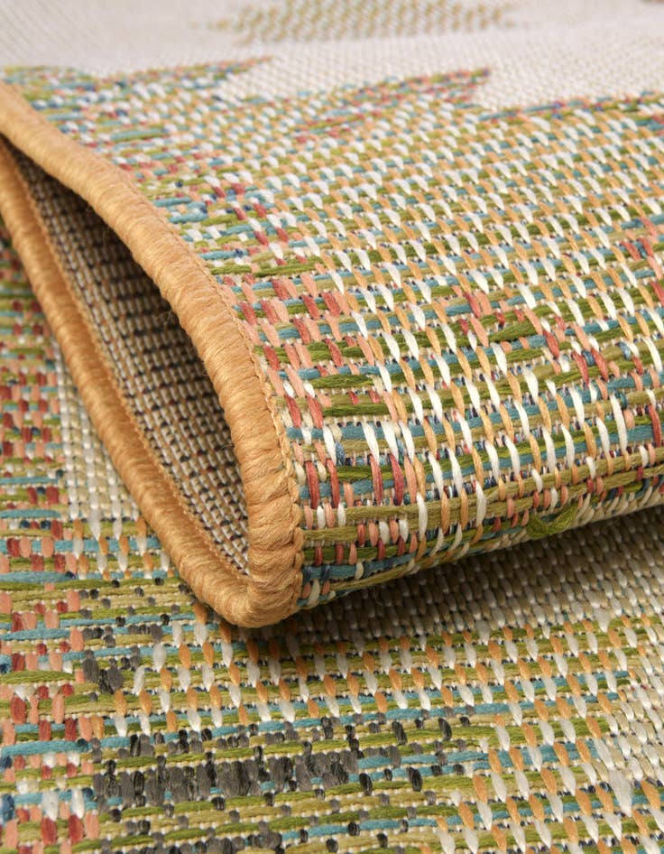 Detail image of  4' x 6'  Washable Baja Indoor / Outdoor Rug