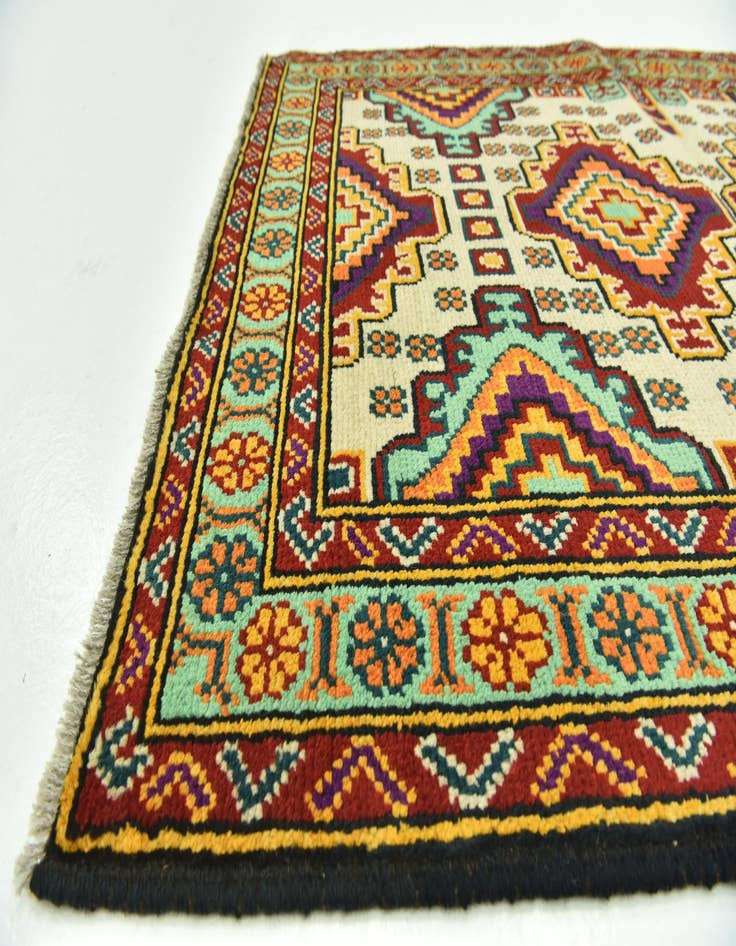 Detail image of  3' 4 x 5'  Hand Knotted Balouch Rug