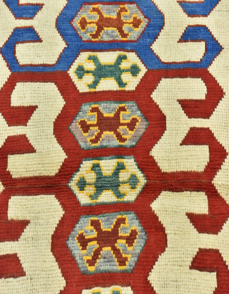 Detail image of  3' 2 x 4' 8  Hand Knotted Balouch Rug