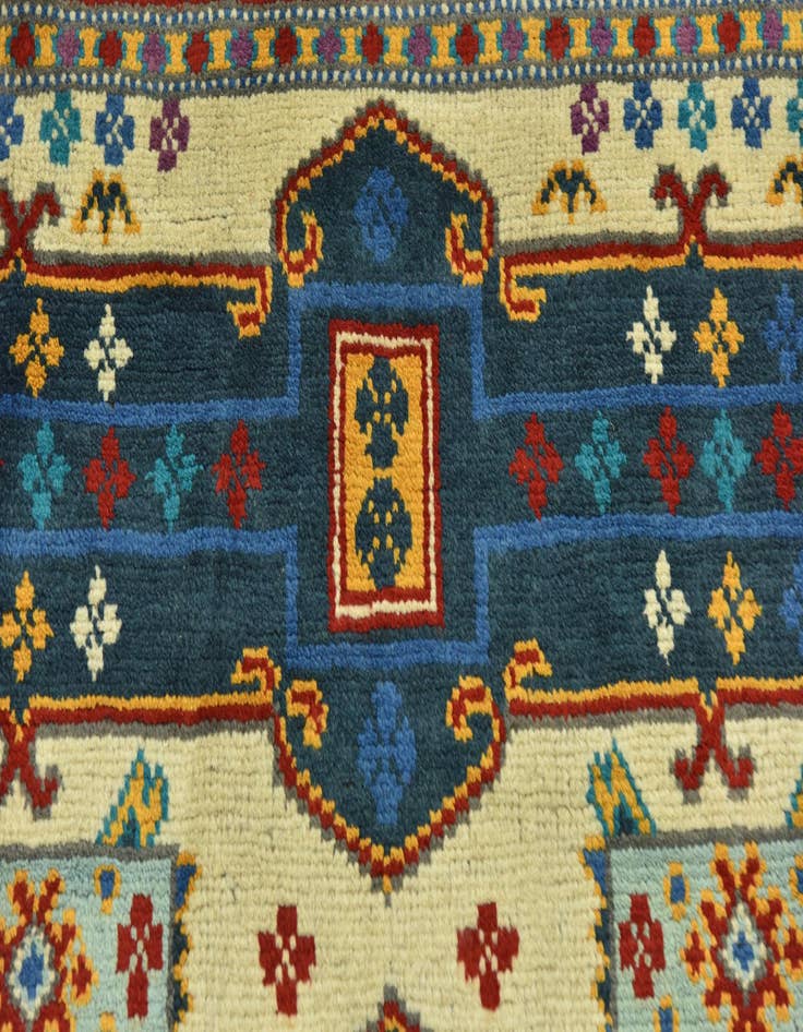 Detail image of  3' 5 x 4' 9  Hand Knotted Balouch Rug