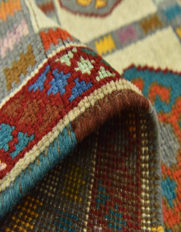 Detail image of  2' 8 x 4'  Hand Knotted Balouch Rug