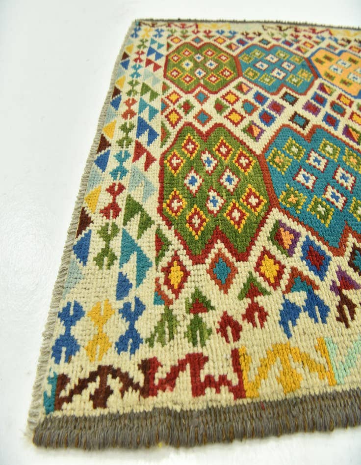 Detail image of  2' 6 x 3' 10  Hand Knotted Balouch Rug