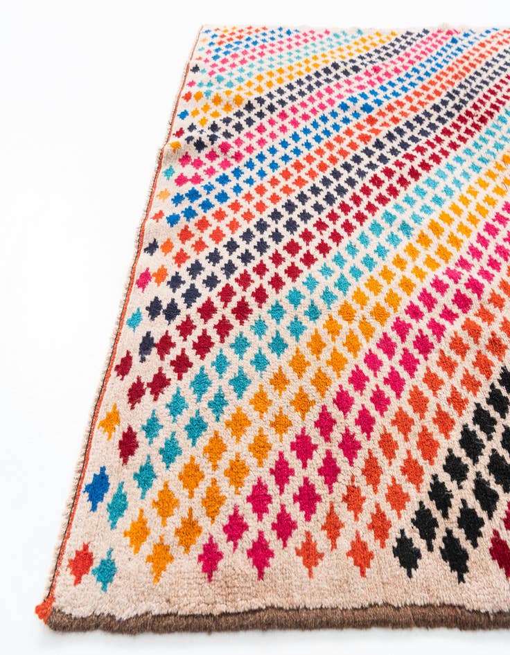 Detail image of  4' 9 x 6' 8  Hand Knotted Balouch Wool Rug