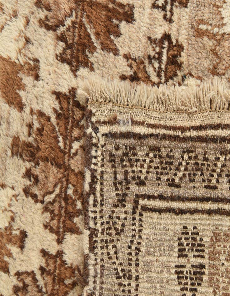 Detail image of  4' 4 x 5' 7  Hand Knotted Balouch Wool Rug
