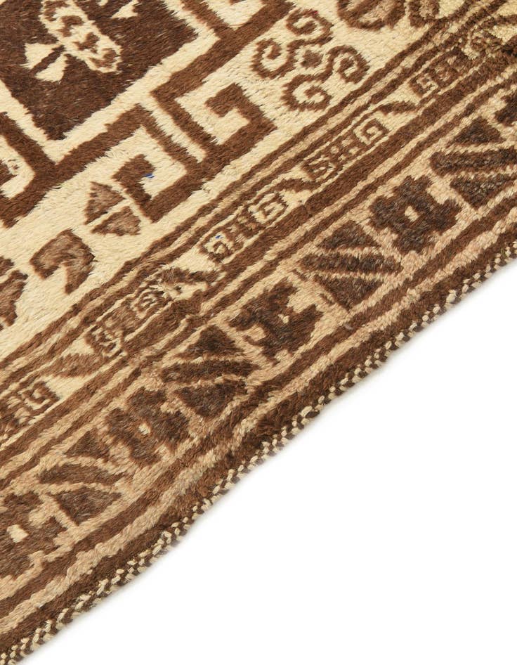 Detail image of  4' 10 x 9'  Hand Knotted Balouch Wool Rug