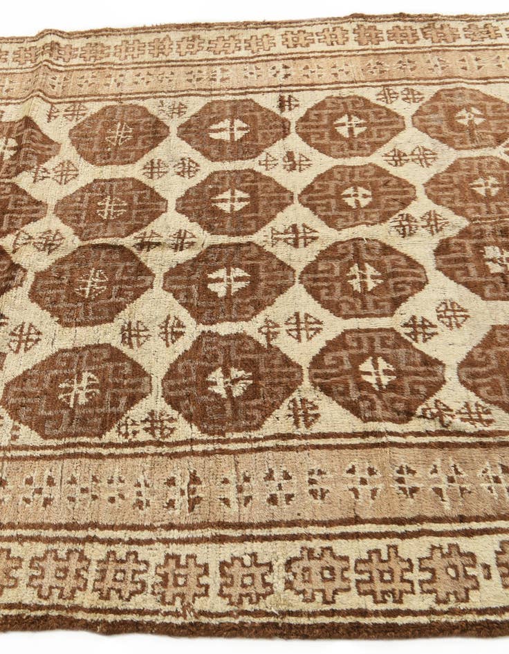 Detail image of  5' 4 x 9' 8  Hand Knotted Balouch Wool Rug