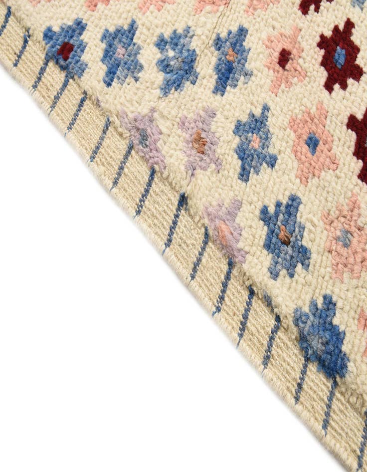 Detail image of  5' 4 x 8'  Hand Knotted Balouch Wool Rug