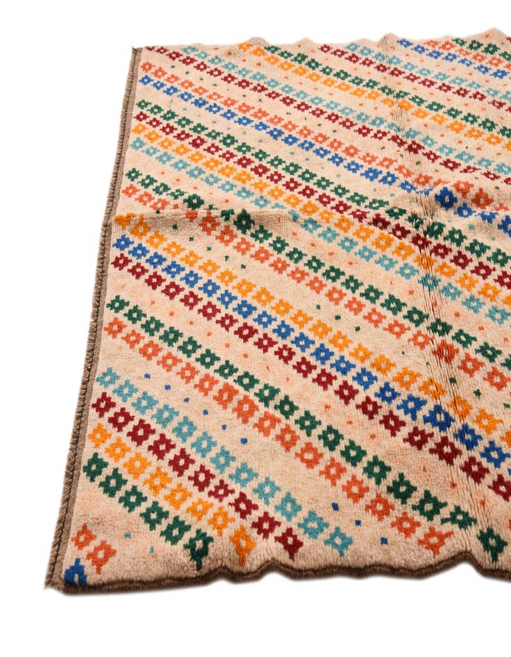 Detail image of  4' x 6'  Hand Knotted Balouch Wool Rug